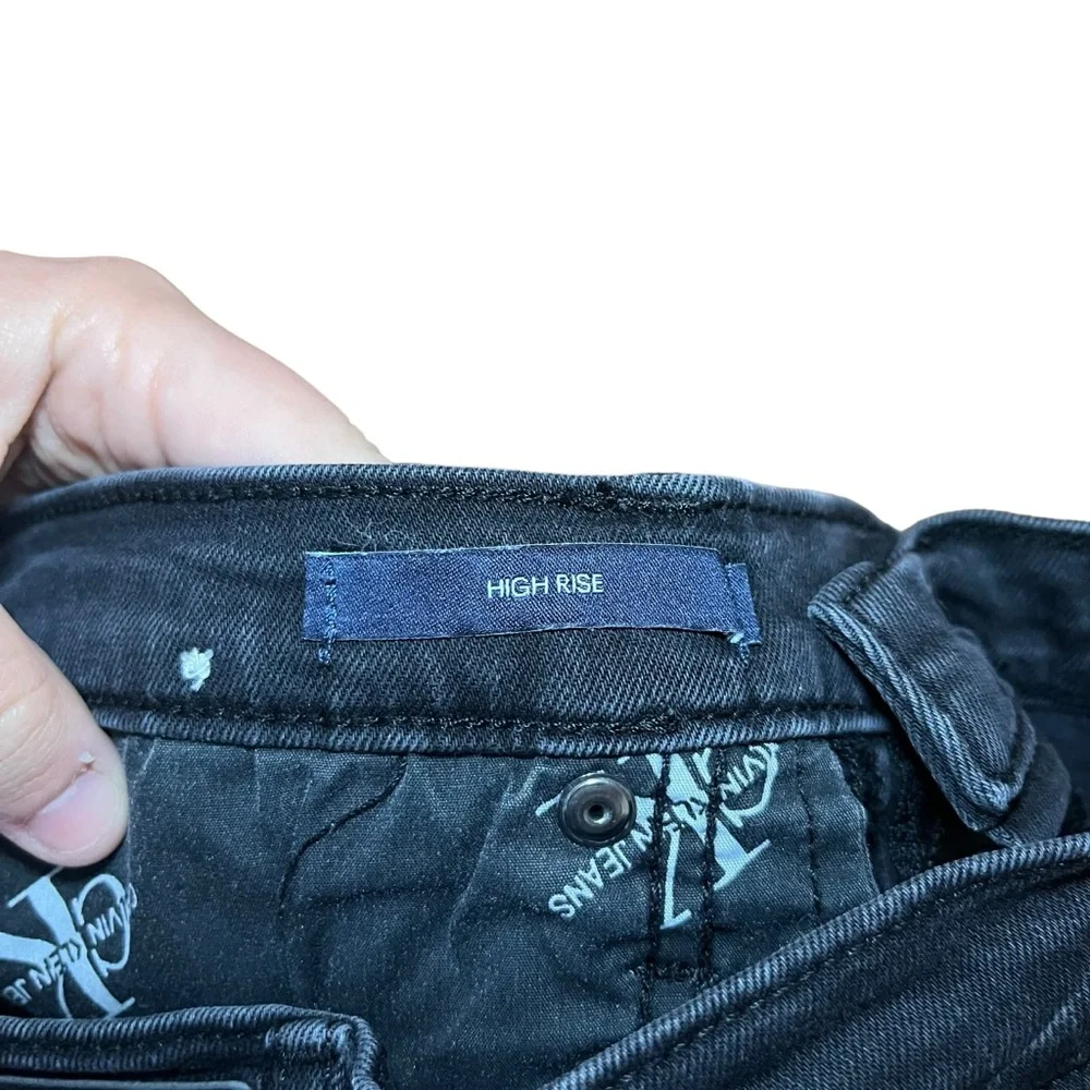 Calvin Klein Women’s Size 28 Black High Rise Shorts‎ Raw Hem Concert Party